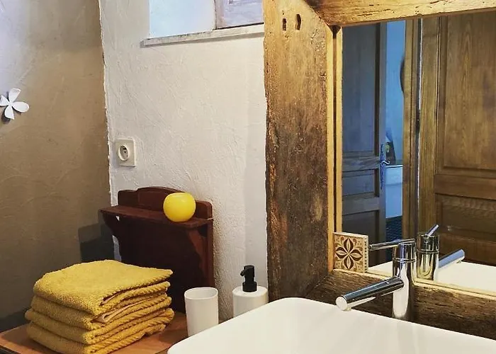 La Steveniere Et D'hotes Guest house Chandolas