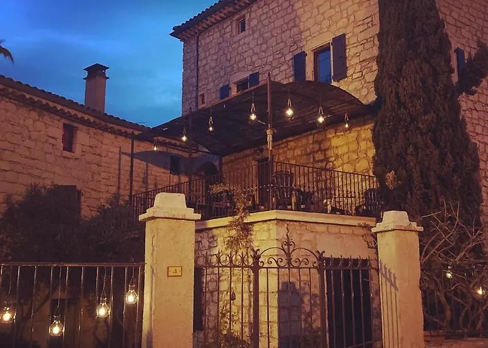 La Steveniere Et D'hotes Chandolas