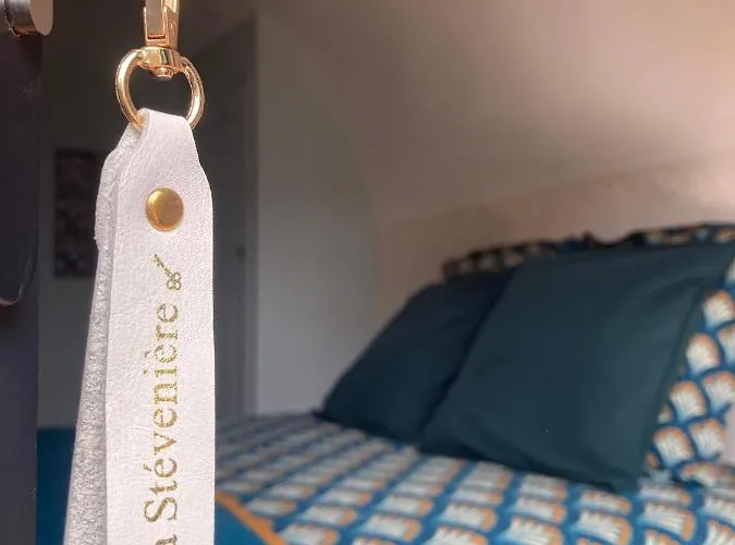 Guest house La Steveniere Et D'hotes 3*