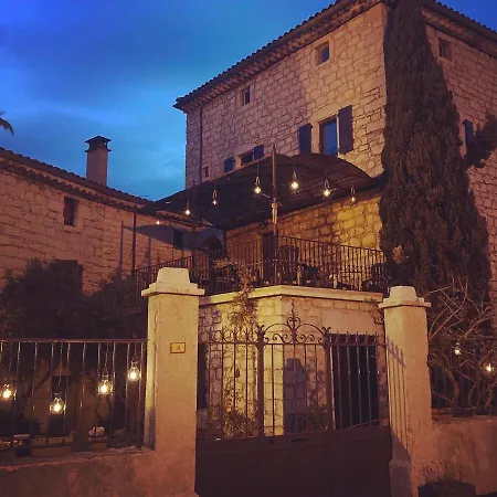 La Steveniere Chandolas