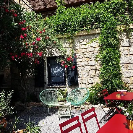 La Steveniere Et D'hotes Chandolas
