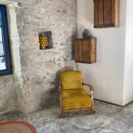 La Steveniere Et D'hotes בית הארחה Chandolas