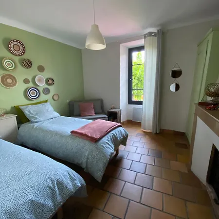 La Steveniere Et D'hotes 4*